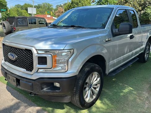 Used 2018 Ford F150 XL w/ Equipment Group 101A Mid AWD/4WD image 3