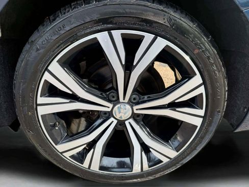 Used 2022 Volkswagen Passat 2.0T SE image 32