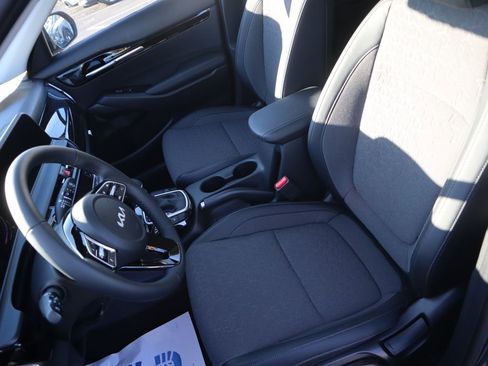 New 2026 Kia Seltos S image 19