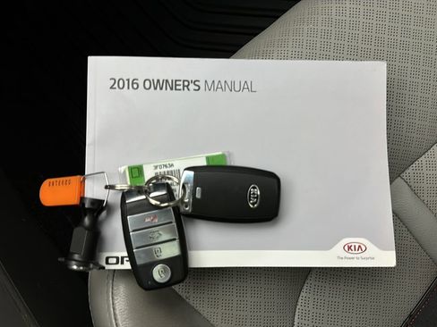 Used 2016 Kia Optima EX w/ Premium Package FWD image 31