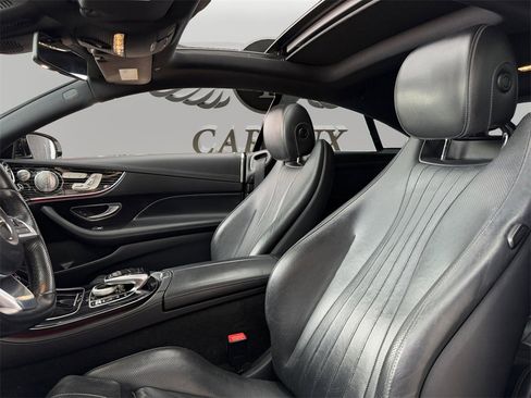Used 2018 Mercedes-Benz E 400 Coupe image 9
