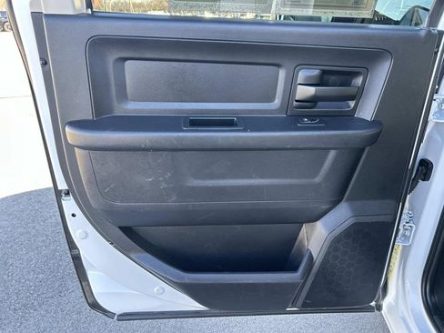 Used 2016 RAM 3500 Tradesman image 23