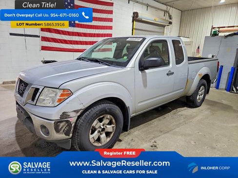 Used 2011 Nissan Frontier SV AWD/4WD image 1