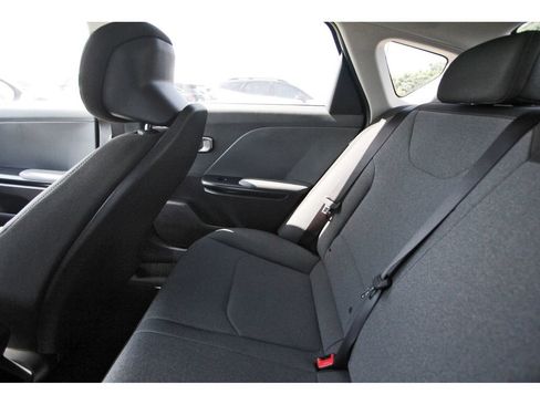 New 2026 Kia K4 FWD image 14