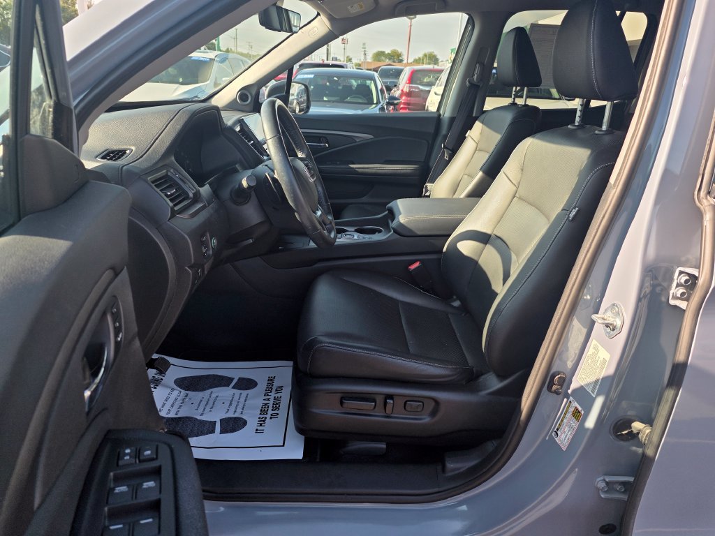 Certified 2025 Honda Ridgeline RTL image 9