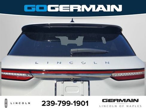 New 2026 Lincoln Corsair Premiere image 16