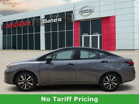 Certified 2025 Nissan Versa S w/ S Plus Package FWD image 3