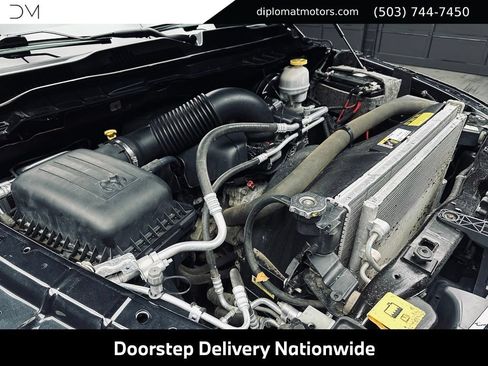 Used 2019 RAM 1500 ST w/ SXT Plus Group AWD/4WD image 46
