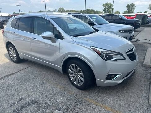 Used 2019 Buick Envision Essence FWD image 2