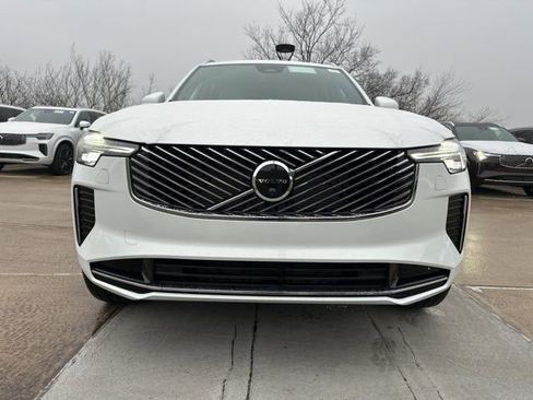 New 2026 Volvo XC90 B6 Ultra w/ Protection Package image 2