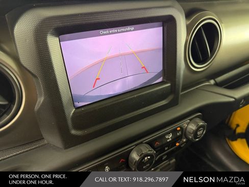 Used 2019 Jeep Wrangler Unlimited Sport S AWD/4WD image 27