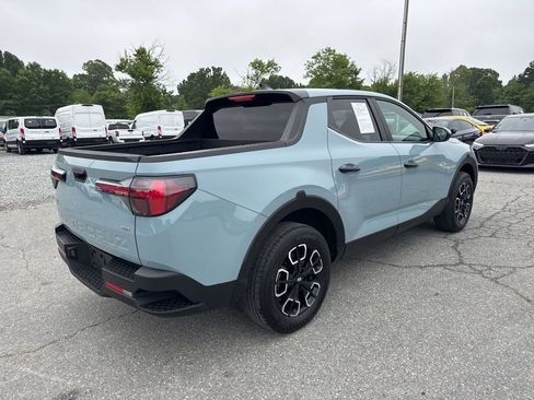 Used 2024 Hyundai Santa Cruz SE AWD/4WD image 5