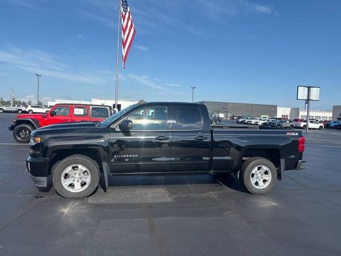 Used 2017 Chevrolet Silverado 1500 LT w/ All Star Edition AWD/4WD image 2