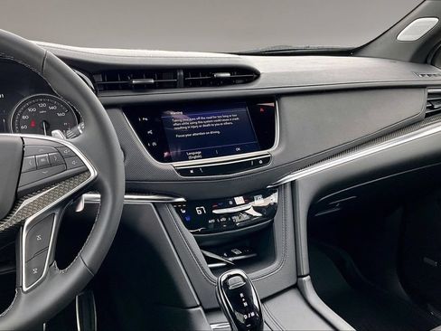 New 2026 Cadillac XT5 Sportv w/ LPO, Floor Liner Package AWD/4WD image 7
