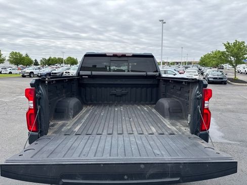 Used 2020 Chevrolet Silverado 1500 LTZ w/ LTZ Premium Package AWD/4WD image 36