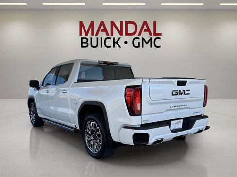 Used 2025 GMC Sierra 1500 Denali Ultimate image 10