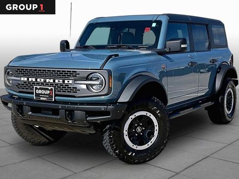 Used 2023 Ford Bronco Badlands w/ Sasquatch Package AWD/4WD image 1