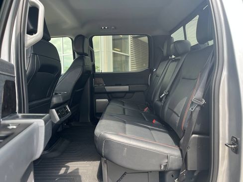 Used 2024 Ford F250 Lariat w/ Lariat Ultimate Package AWD/4WD image 16