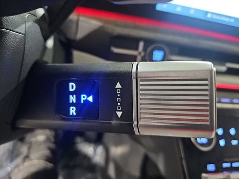 Used 2025 Hyundai Santa Fe Calligraphy AWD/4WD image 26