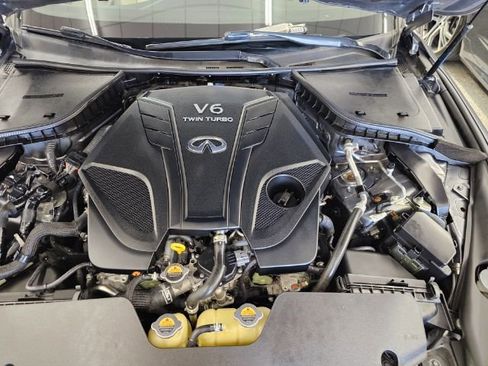 Used 2019 INFINITI Q60 3.0t Luxe w/ Essential Package image 37