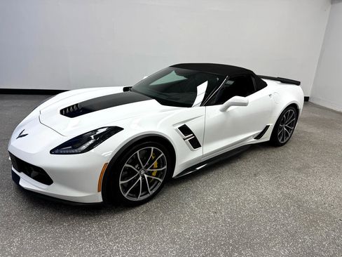 Used 2019 Chevrolet Corvette Grand Sport w/ Z07 Performance Package image 26