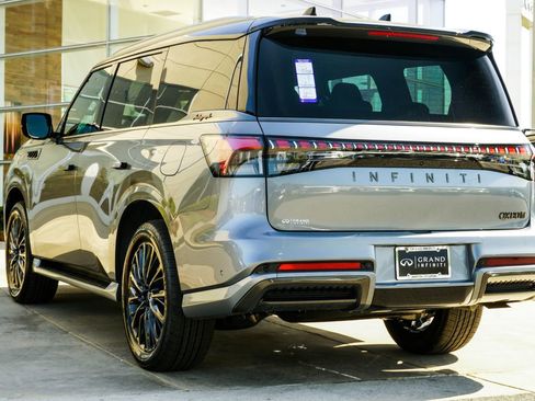 New 2026 INFINITI QX80 Autograph AWD/4WD image 10