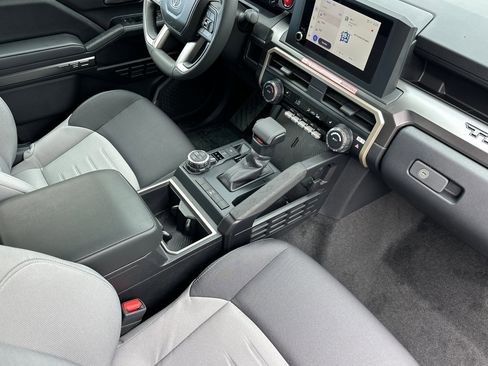 New 2025 Toyota Tacoma TRD Off-Road image 13