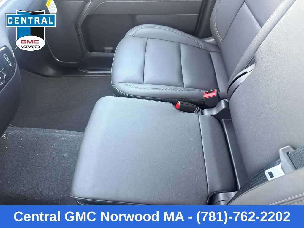 New 2026 GMC Sierra 2500 SLT AWD/4WD image 22