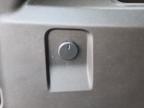Used 2015 Chevrolet Equinox LS FWD image 10