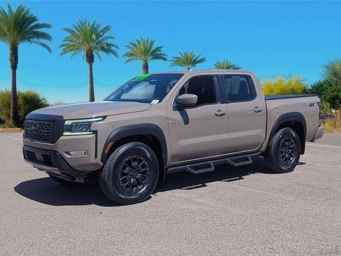 Used 2023 Nissan Frontier PRO-4X w/ Pro-4X Premium Package image 32