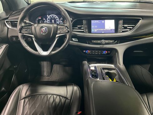 Certified 2024 Buick Enclave Avenir w/ Avenir Technology Package image 12