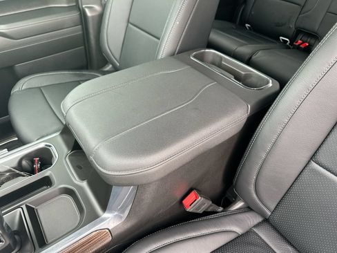 Used 2024 Chevrolet Silverado 1500 RST AWD/4WD image 21