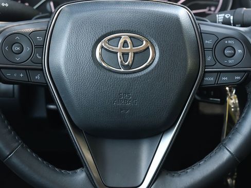 Used 2024 Toyota Camry SE w/ Cold Weather Package AWD/4WD image 17