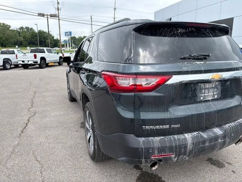 Used 2019 Chevrolet Traverse LT w/ LT Premium Package AWD/4WD image 25