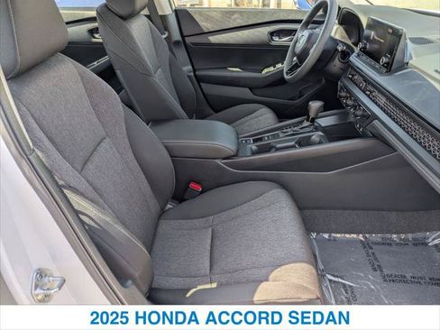 Certified 2025 Honda Accord LX image 25