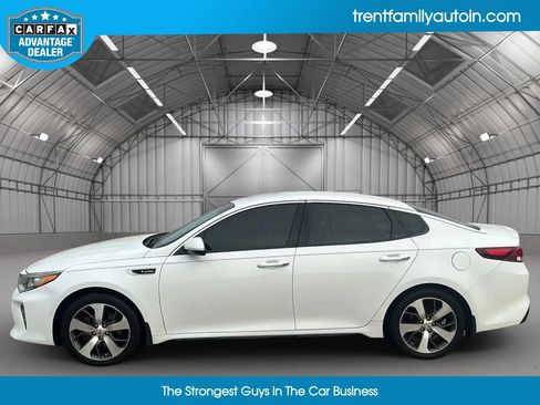 Used 2017 Kia Optima SX image 4