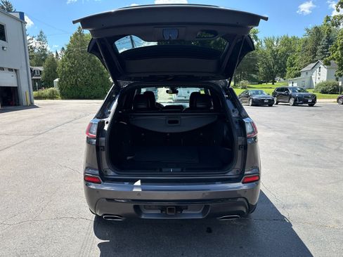 Used 2019 Jeep Cherokee High Altitude AWD/4WD image 15
