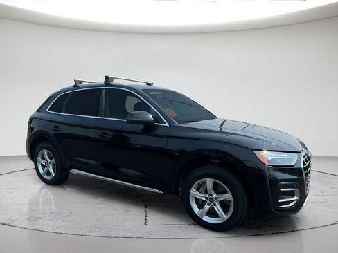 Used 2023 Audi Q5 2.0T Premium AWD/4WD image 2