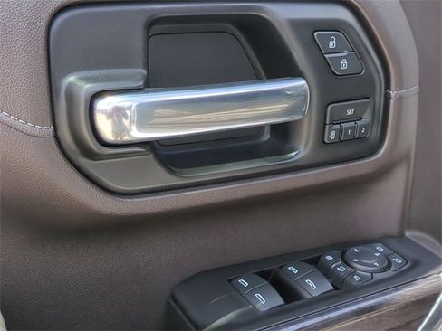 Used 2020 Chevrolet Silverado 2500 LTZ w/ Safety Package image 22