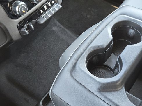 New 2026 RAM 1500 Tradesman AWD/4WD image 17