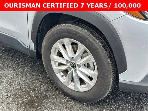 Used 2024 Toyota Corolla Cross LE image 7