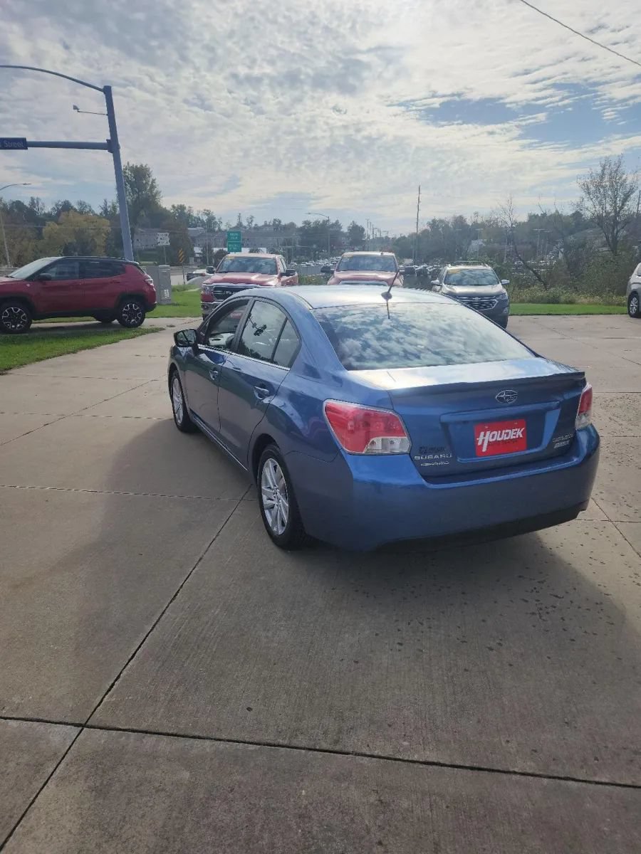 Used 2016 Subaru Impreza 2.0i Premium AWD/4WD image 6