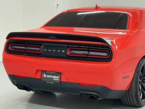 Used 2023 Dodge Challenger SRT Hellcat RWD image 13