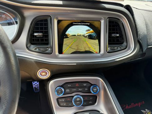 Used 2022 Dodge Challenger R/T Scat Pack RWD image 13