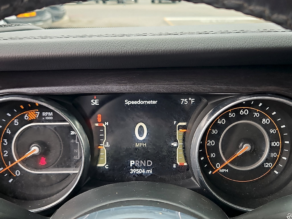 Used 2021 Jeep Wrangler Unlimited Sahara AWD/4WD image 19