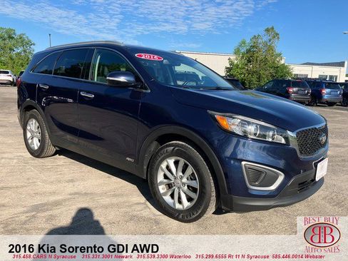 Used 2016 Kia Sorento AWD w/ LX Convenience Package image 1