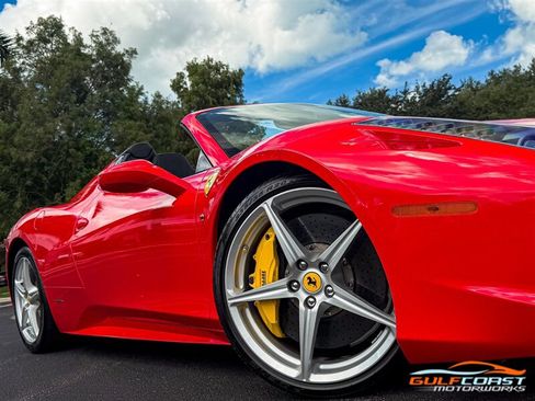 Used 2013 Ferrari 458 Spider RWD image 56