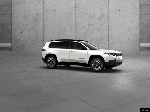 New 2026 Jeep Cherokee Laredo image 10