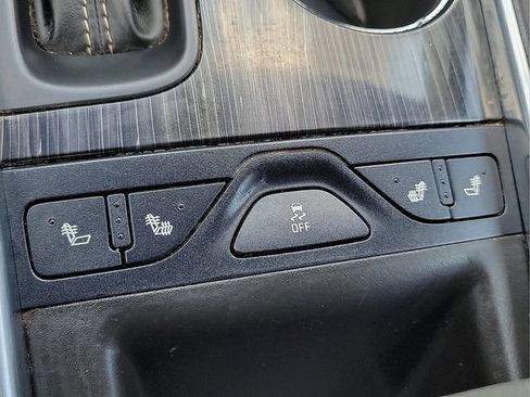 Used 2018 Chevrolet Impala LT w/ LT Convenience Package FWD image 27