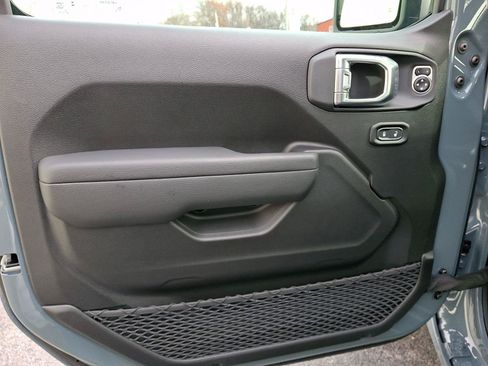 New 2026 Jeep Wrangler Unlimited Sport AWD/4WD image 9